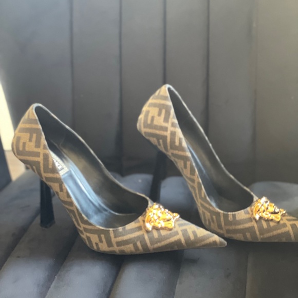 Fendi x Versace Collab Heels - Picture 3 of 10